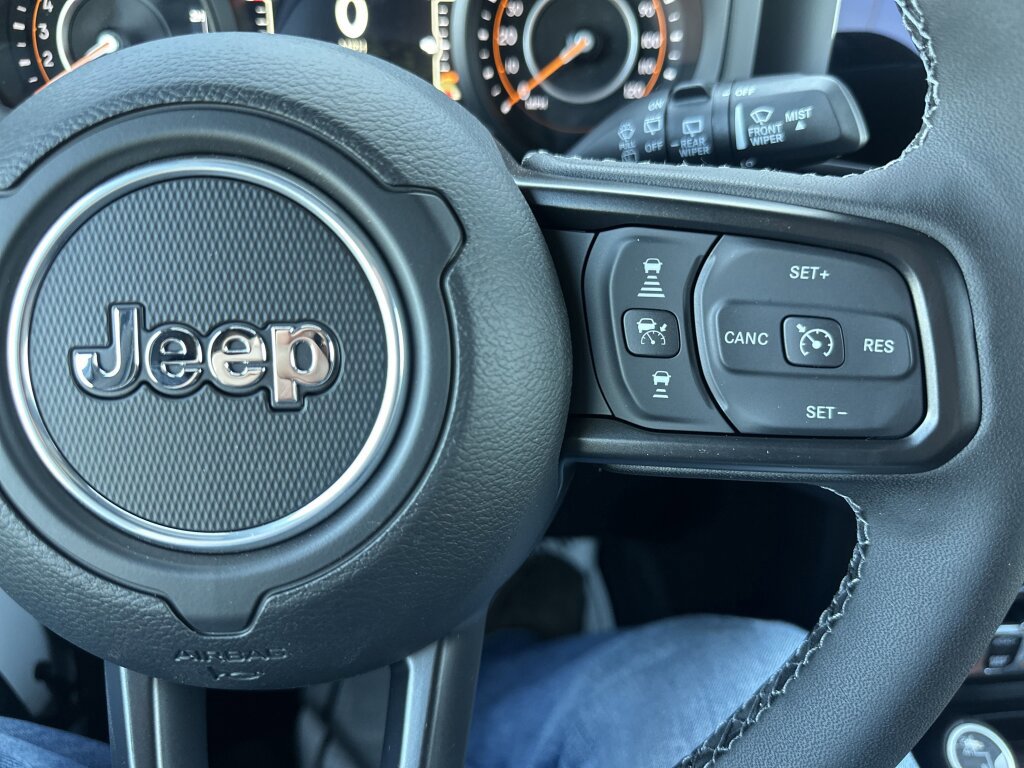 New 2025 Jeep Wrangler Unlimited Rubicon image 18