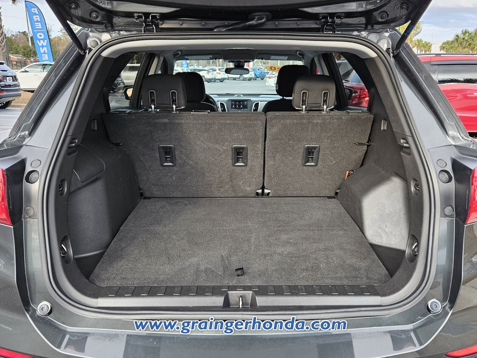 Used 2020 Chevrolet Equinox LS image 13