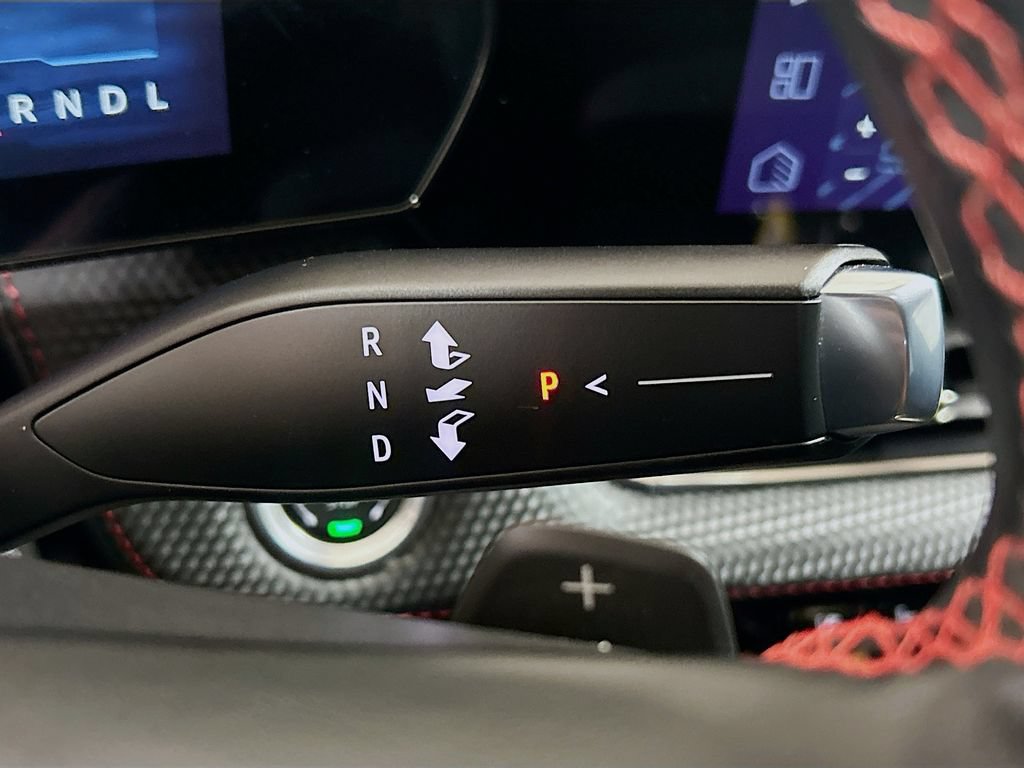 Used 2025 Chevrolet Equinox RS w/ Safety and Technology Package FWD image 15