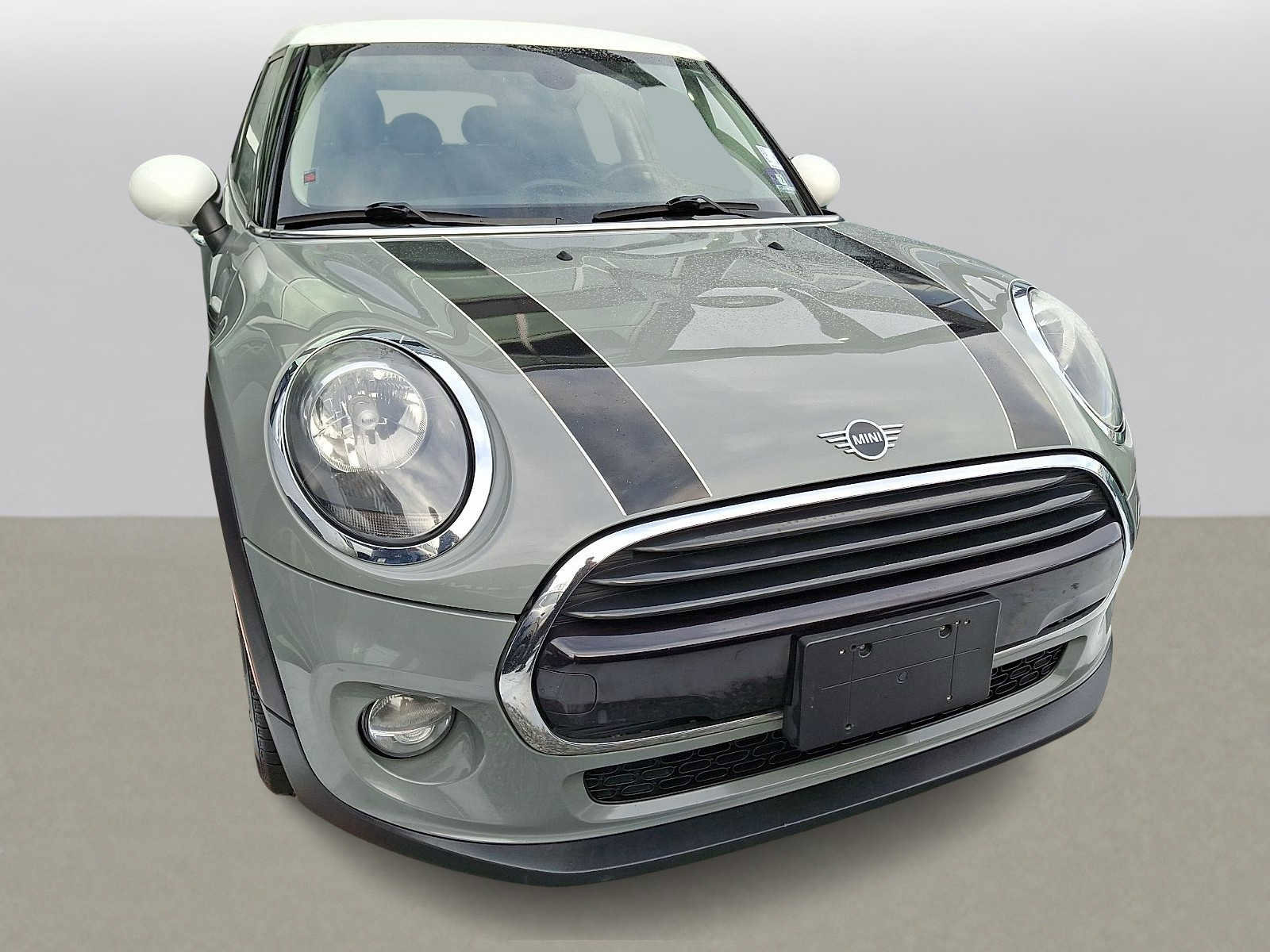 Used 2019 MINI Cooper 4-Door Hardtop w/ Signature Upholstery Package video 2