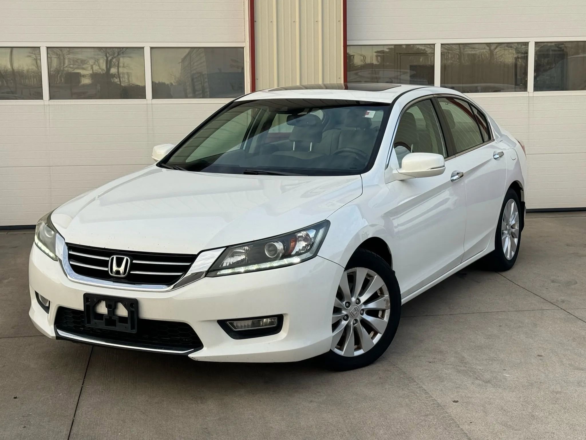 Used 2013 Honda Accord EX-L image 3