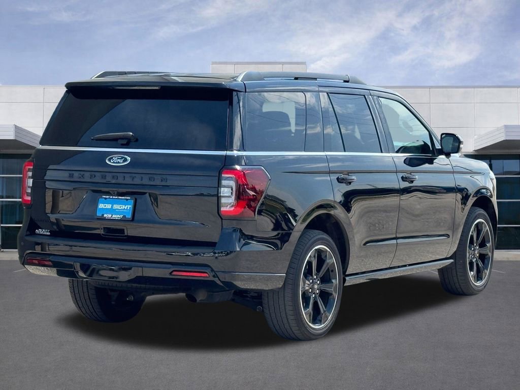 Used 2023 Ford Expedition Limited AWD/4WD image 39