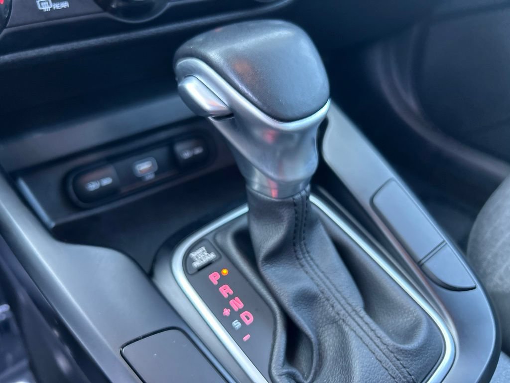 Used 2020 Kia Soul GT-Line FWD image 22