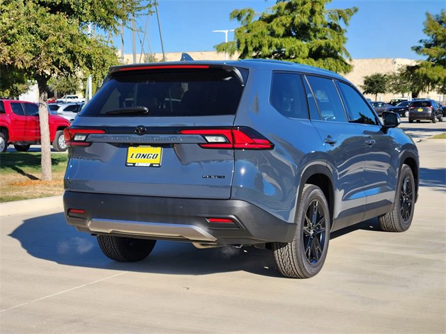 New 2026 Toyota Grand Highlander Limited image 3