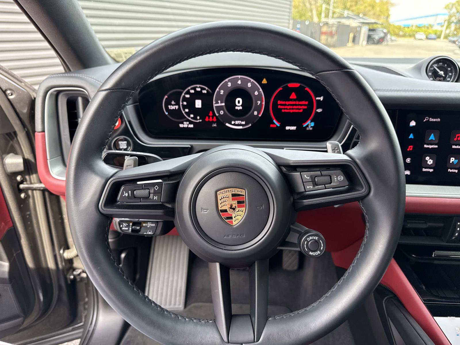 Certified 2024 Porsche Cayenne Coupe image 31