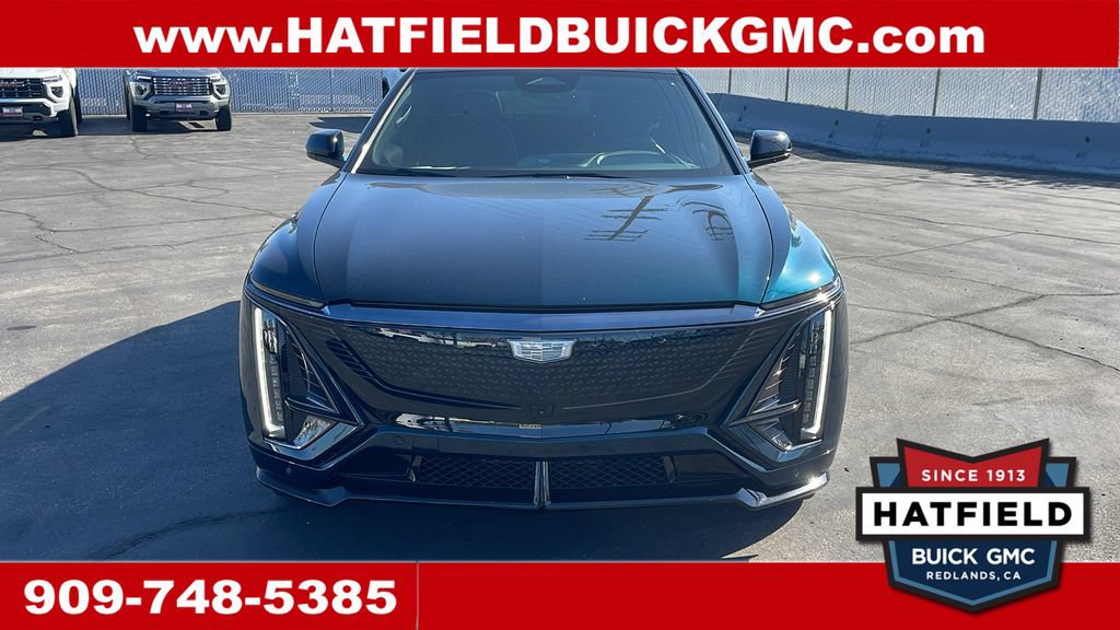 Used 2026 Cadillac Lyriq V AWD/4WD image 8