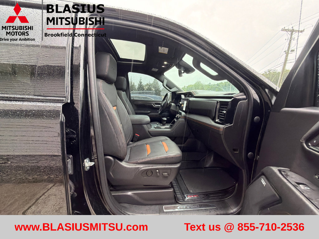 Used 2023 GMC Sierra 1500 AT4 w/ AT4 Premium Package AWD/4WD image 47