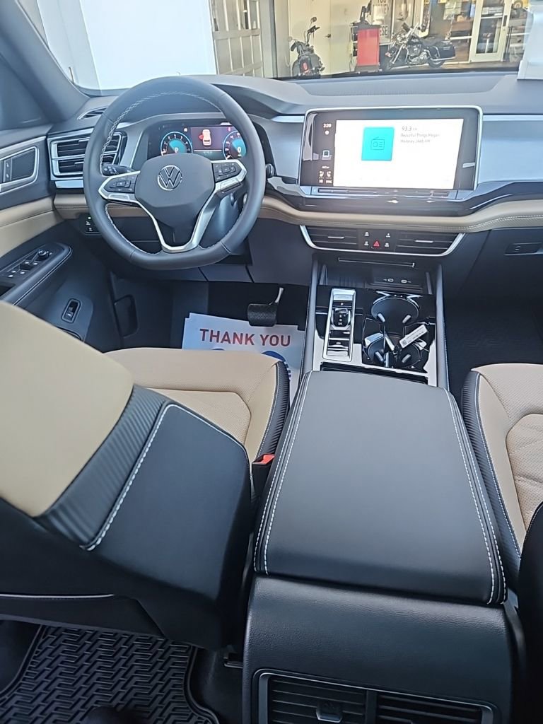New 2026 Volkswagen Atlas Cross Sport SE AWD/4WD image 25