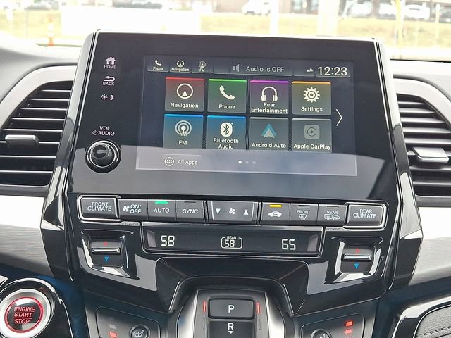 Certified 2024 Honda Odyssey Touring image 12