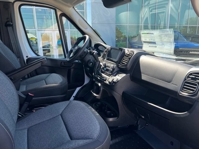 New 2026 RAM ProMaster 2500 w/ Convenience Group FWD image 5
