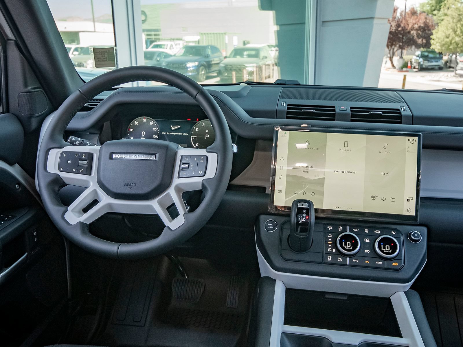 New 2026 Land Rover Defender 130 X-Dynamic SE AWD/4WD image 38