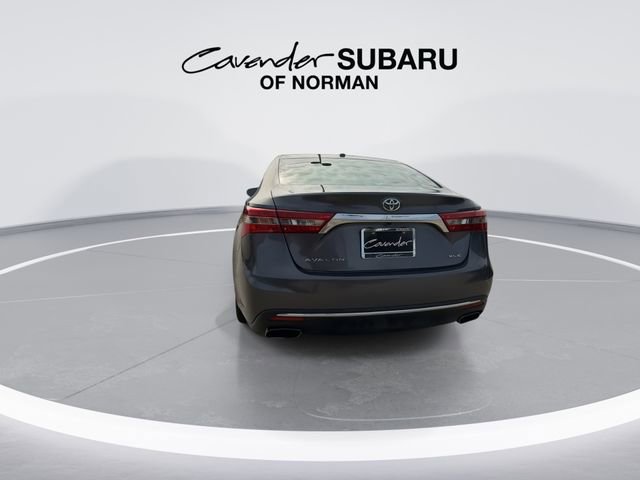 Used 2018 Toyota Avalon XLE image 9
