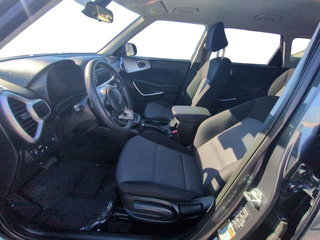 Used 2022 Kia Soul LX w/ Technology Package image 14