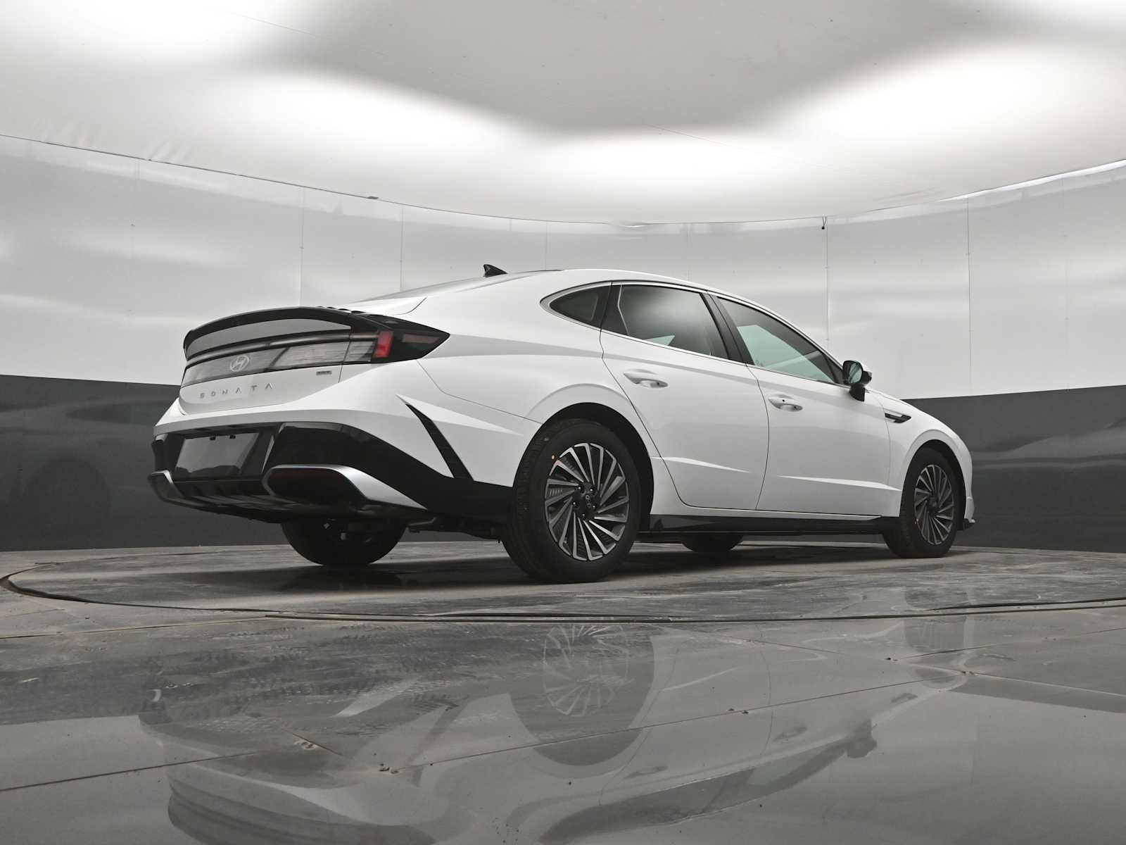 New 2026 Hyundai Sonata SEL FWD image 40