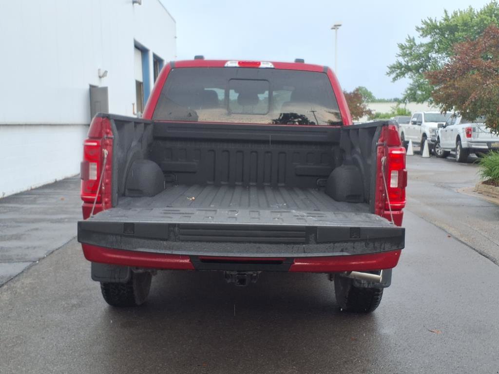 Certified 2022 Ford F150 XLT w/ Equipment Group 302A High image 7