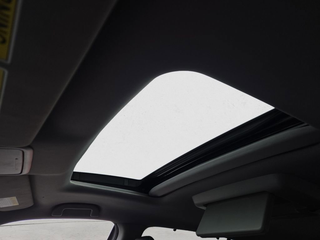 Used 2021 Honda Pilot Touring image 25