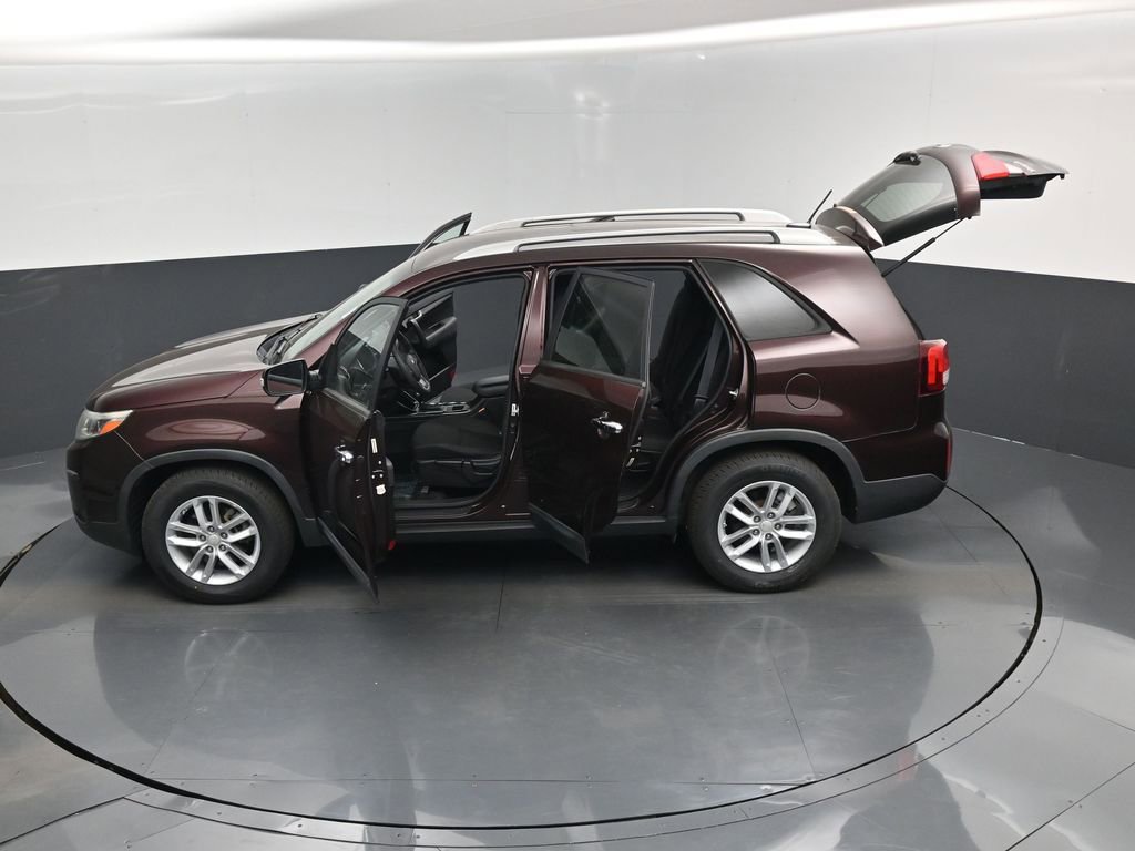 Used 2015 Kia Sorento LX FWD image 17