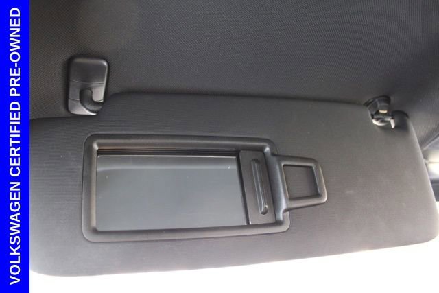 Used 2025 Volkswagen Jetta Sport image 36