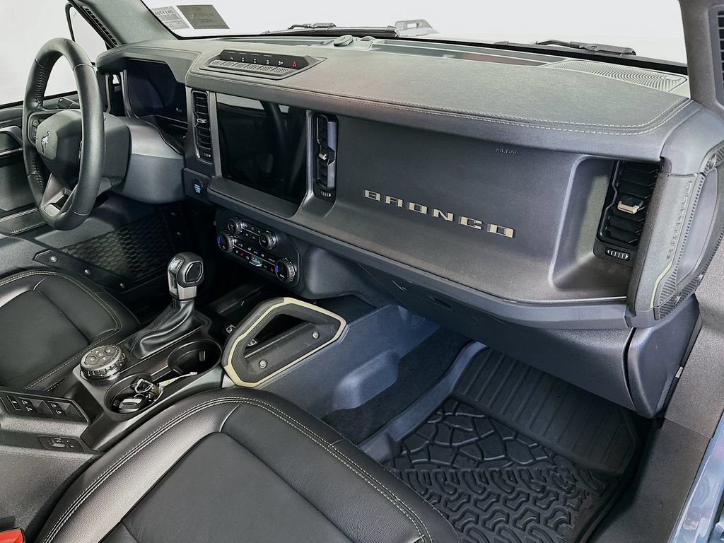 Used 2025 Ford Bronco Badlands AWD/4WD image 31