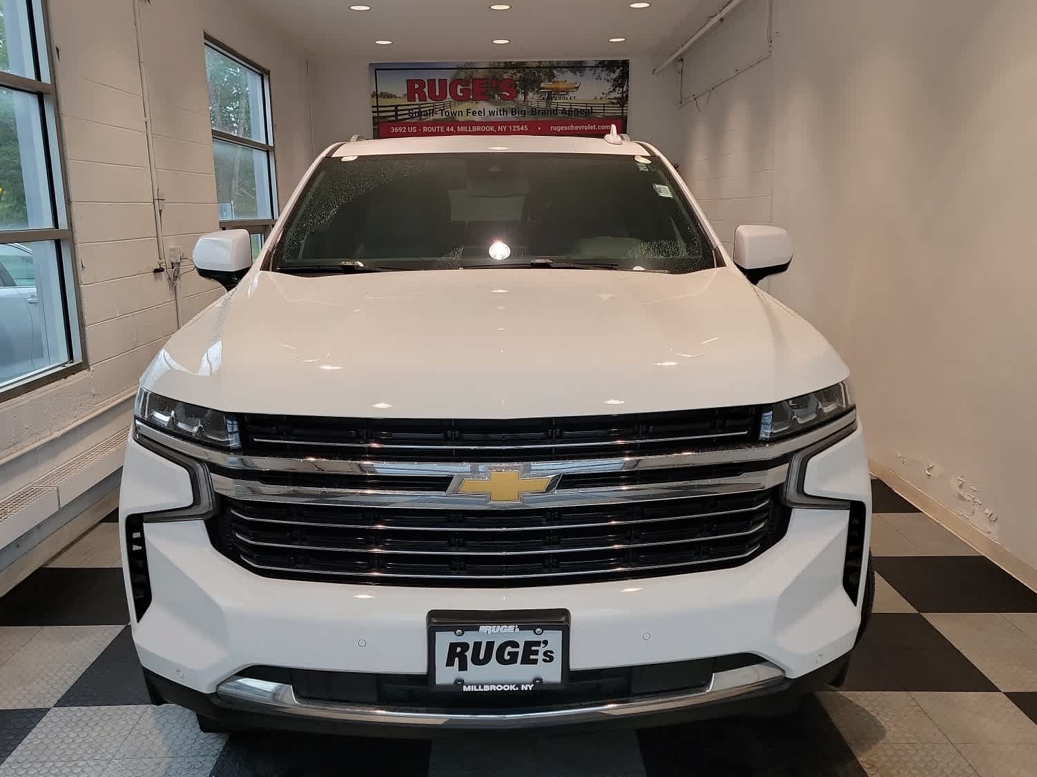 Used 2024 Chevrolet Tahoe LT AWD/4WD image 7