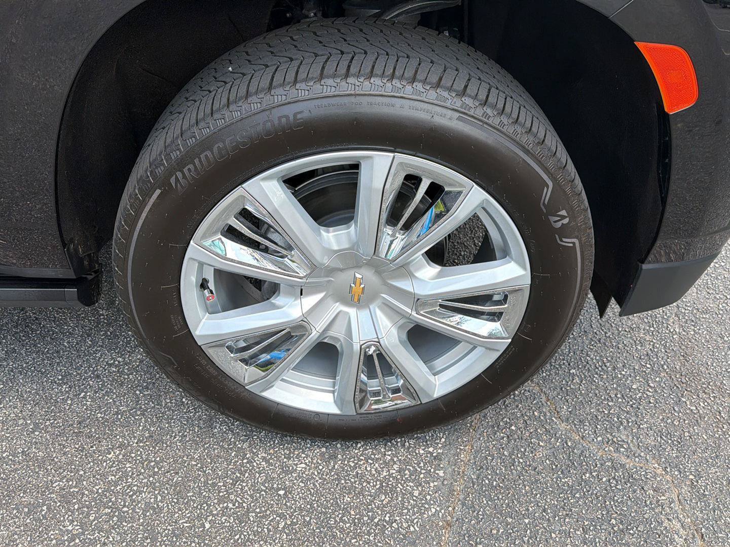 Used 2024 Chevrolet Tahoe High Country AWD/4WD image 44
