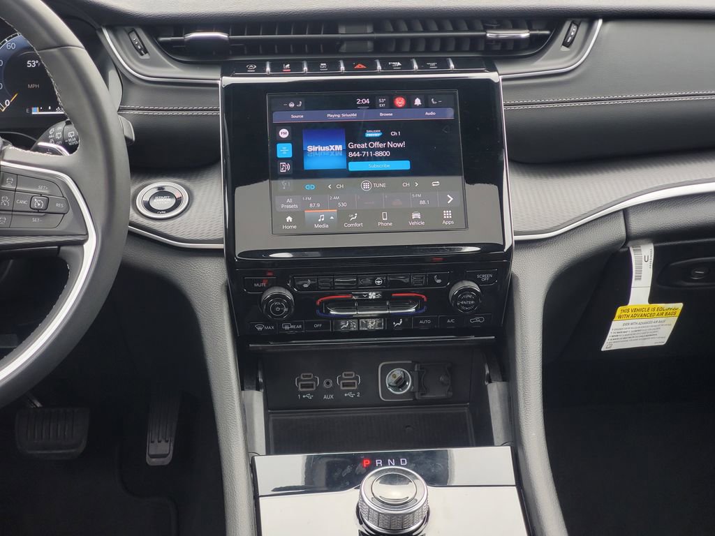 Used 2024 Jeep Grand Cherokee Altitude image 30