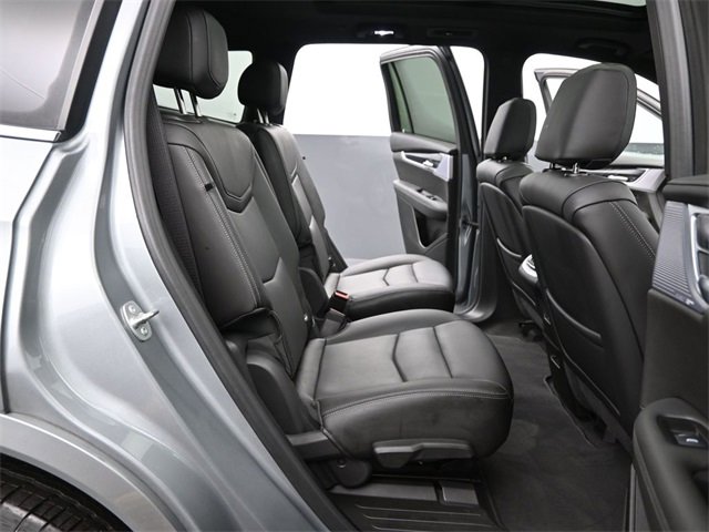 Certified 2025 Cadillac XT6 Premium Luxury image 16