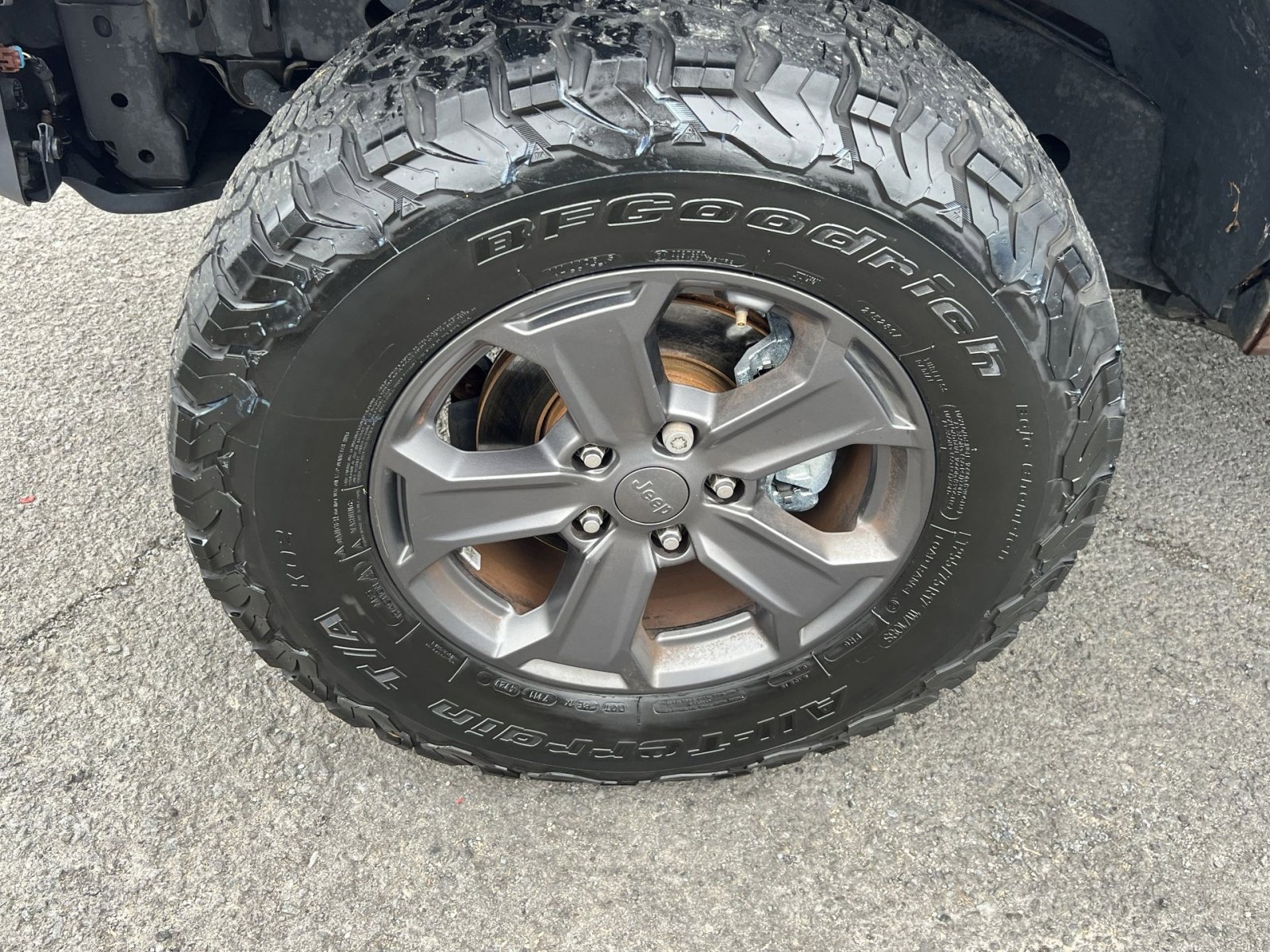 Used 2018 Jeep Wrangler Unlimited Rubicon image 12