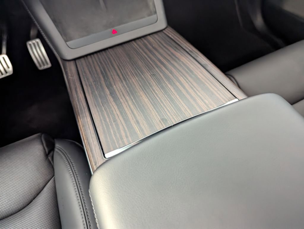Used 2023 Tesla Model X image 37