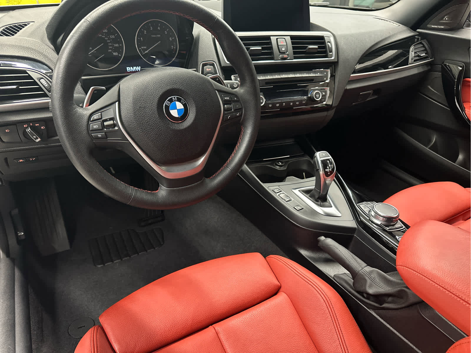 Used 2017 BMW 230i Convertible image 13