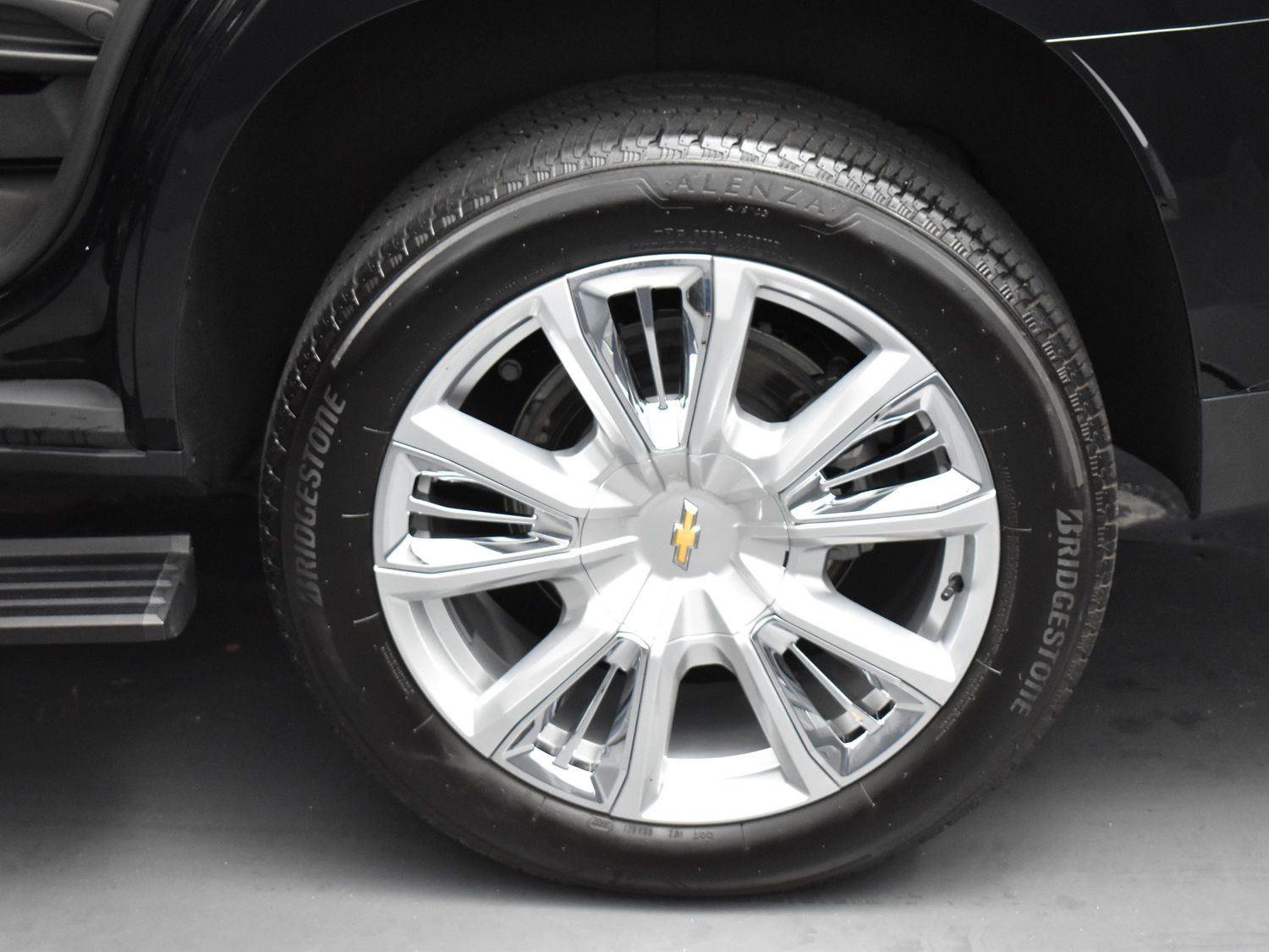 Used 2023 Chevrolet Tahoe High Country w/ Premium Package 2 image 42