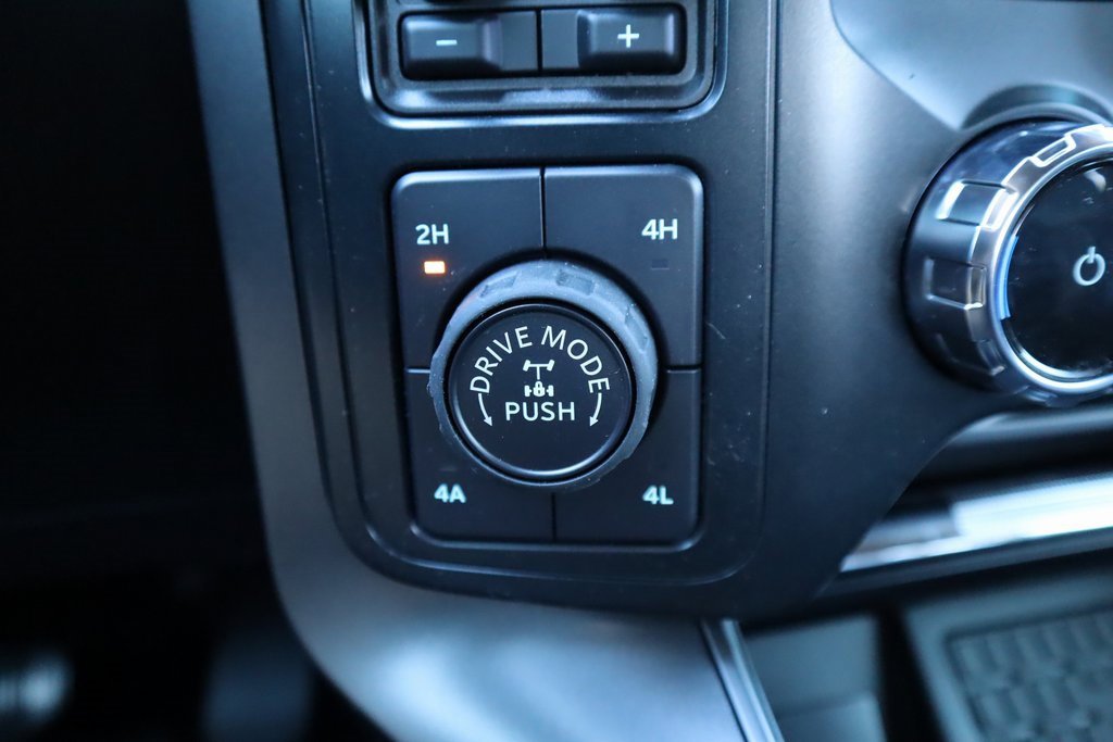 New 2025 Ford F150 Lariat w/ Equipment Group 501A Mid image 8