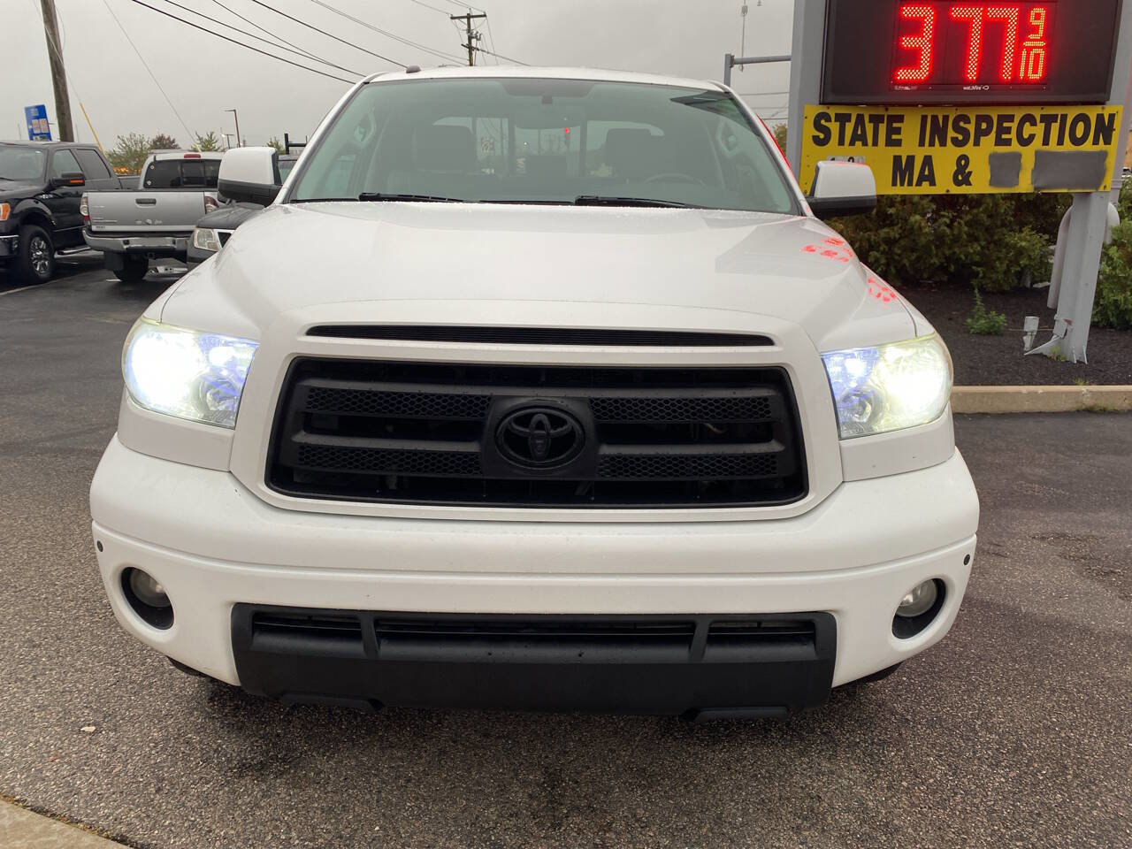 Used 2010 Toyota Tundra Limited