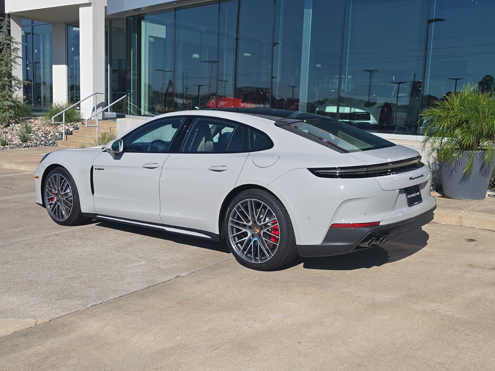 New 2026 Porsche Panamera 4S AWD/4WD image 3