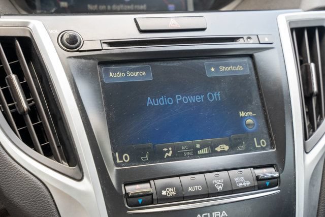 Used 2016 Acura TLX V6 w/ Technology Package FWD image 25
