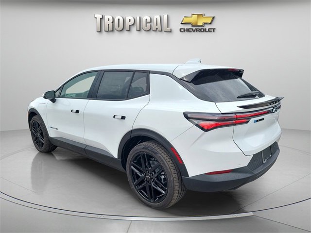 New 2026 Chevrolet Equinox EV LT image 3