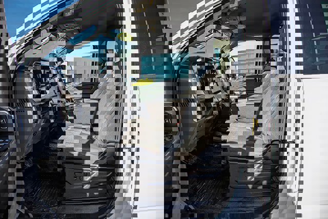 Used 2025 Ford F250 XLT w/ FX4 Off-Road Package image 14