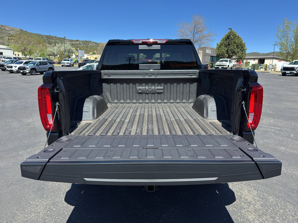 New 2026 GMC Sierra 1500 Denali w/ Denali Reserve Package AWD/4WD image 10