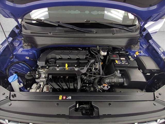 Used 2022 Hyundai Venue Limited FWD image 26