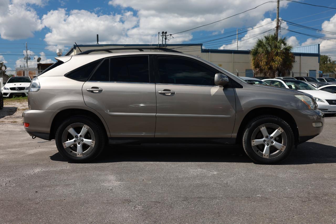 Used 2005 Lexus RX 330 w/ Premium Plus Pkg FWD image 13