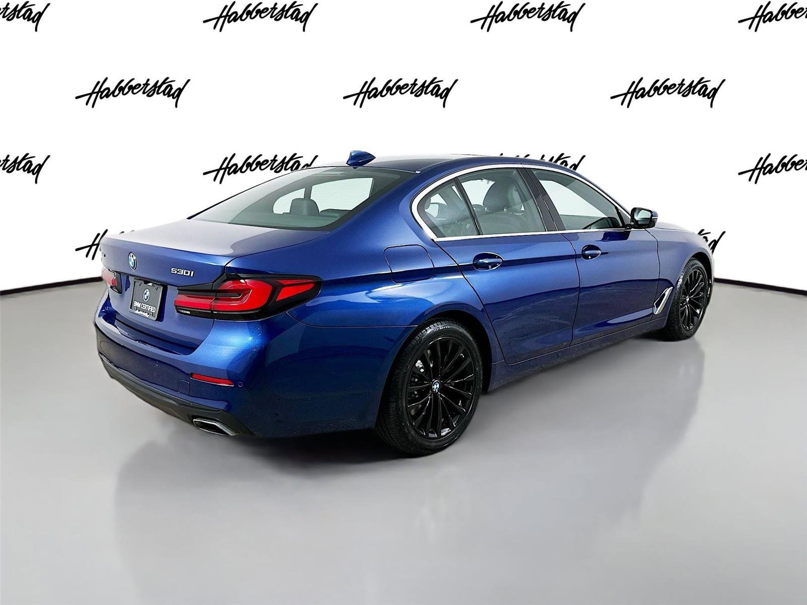 Certified 2023 BMW 530i xDrive w/ Convenience Package image 5
