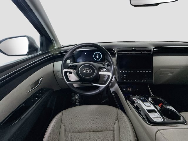 Used 2023 Hyundai Tucson Limited FWD image 16