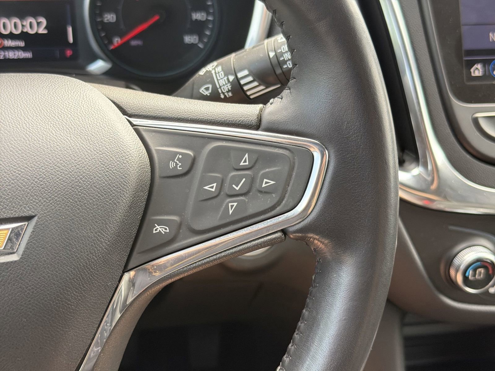 Used 2021 Chevrolet Equinox LT AWD/4WD image 20