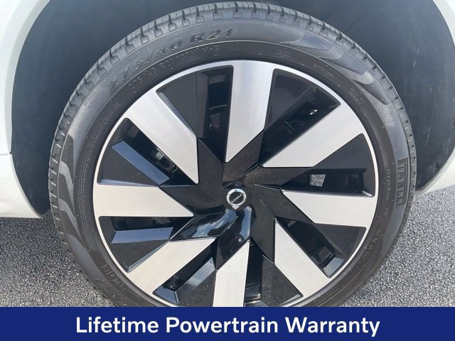 Certified 2023 Volvo XC90 T8 Ultimate w/ Protection Package Premier AWD/4WD image 9