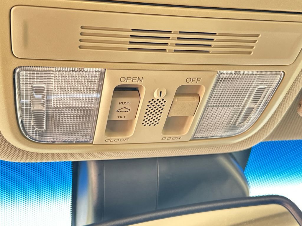 Used 2013 Honda Accord EX-L image 32