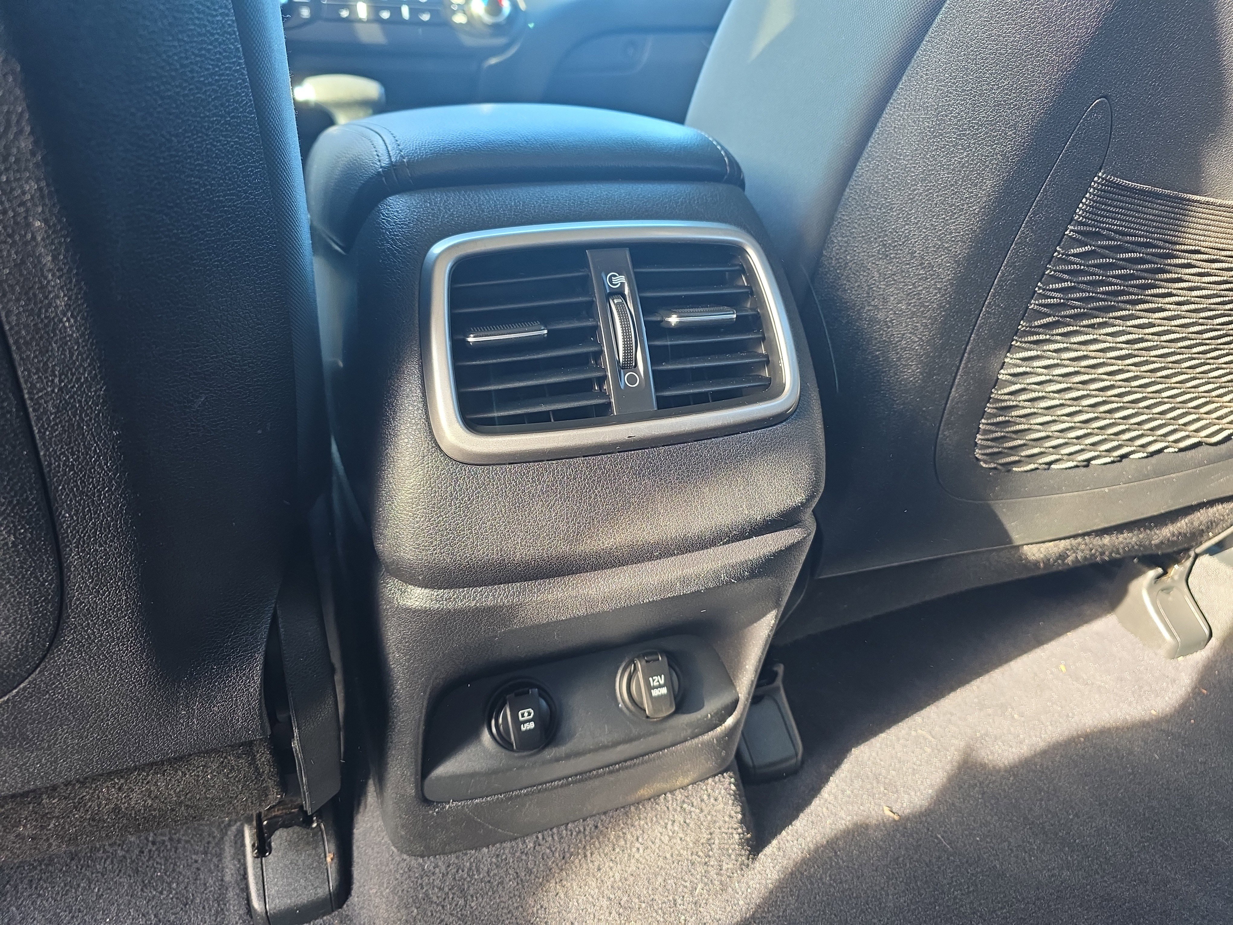 Used 2019 Kia Sorento LX image 24