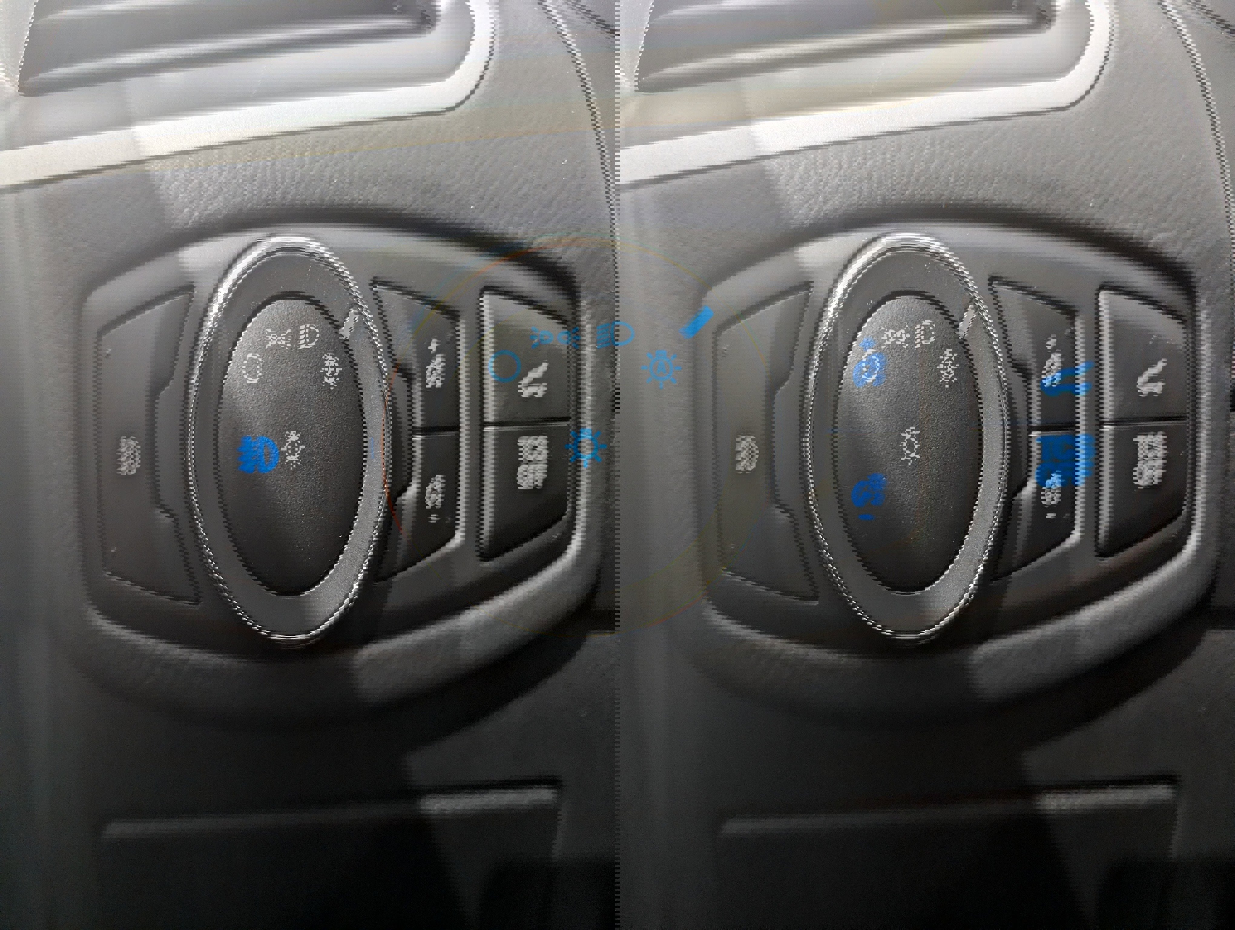 Used 2024 Ford Edge SEL w/ Convenience Package image 14