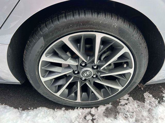 Used 2023 Hyundai Sonata Limited FWD image 7