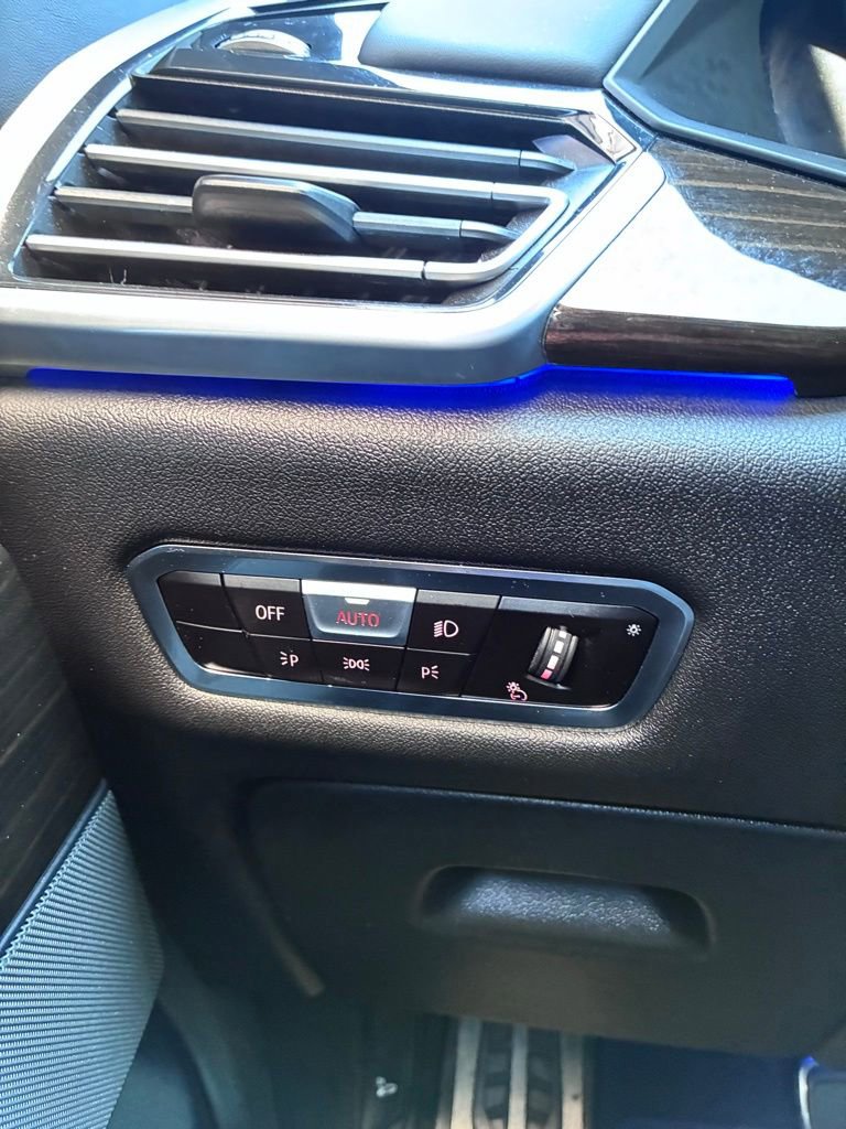 Used 2023 BMW X6 M50i w/ Executive Package AWD/4WD image 29