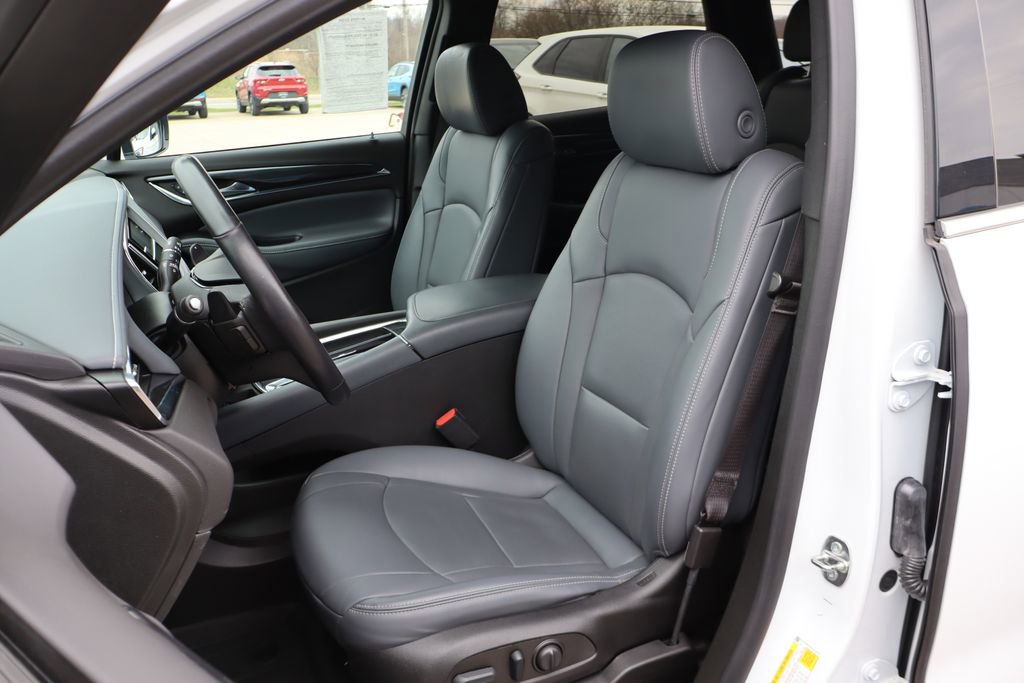 Used 2024 Buick Enclave Essence w/ LPO, Floor Liner Package image 10